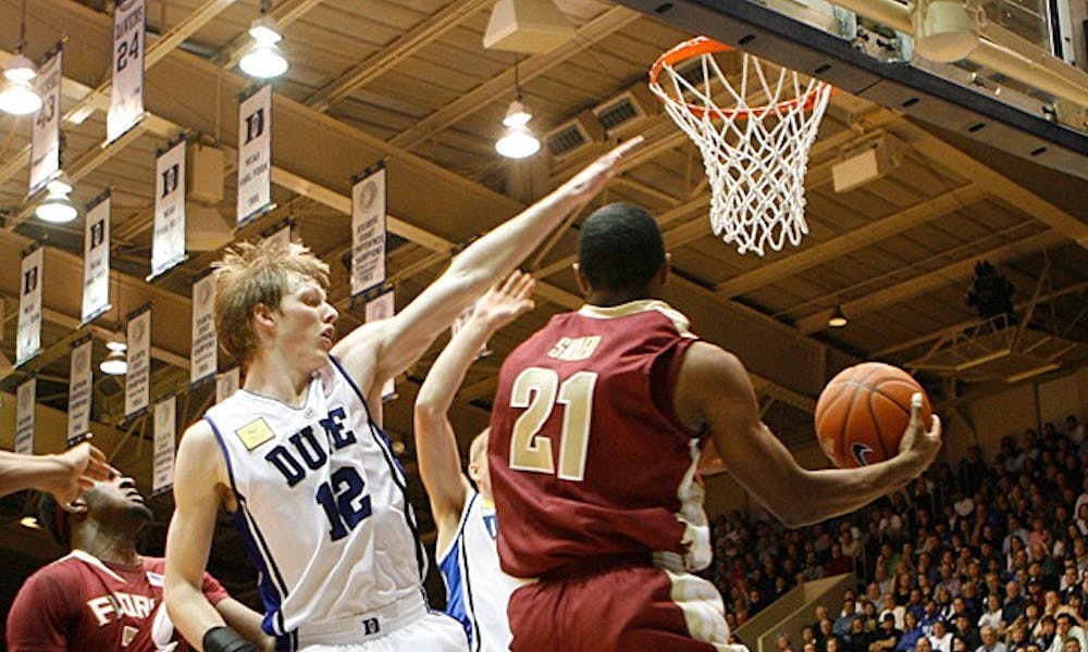 Kyle Singler and the Duke defense caused 22 turnovers against a sloppy Florida State side Wednesday night.