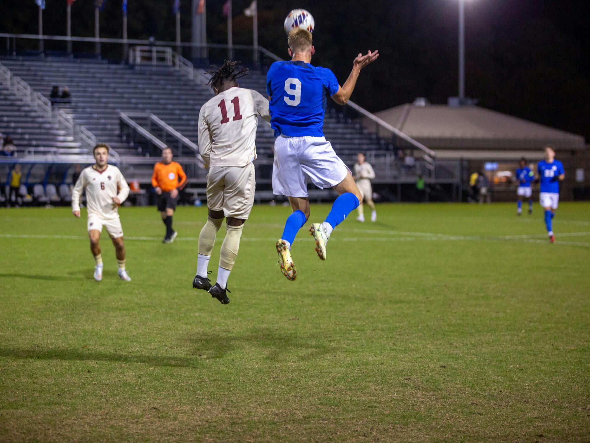 No. 8 Duke men's soccer takes it to the wire against No. 14 Clemson in