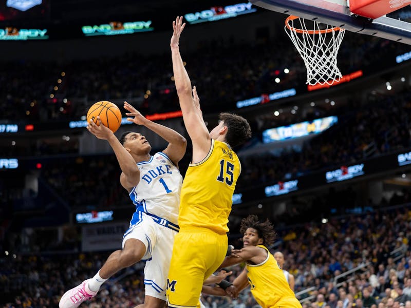 MONUMENTAL: No. 3 Duke men's basketball upsets No. 1 Michigan 68-63 in neutral-site shootout