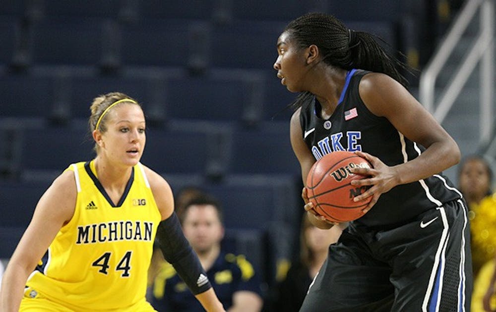 Elizabeth Williams and Chelsea Gray led the Duke women's basketball team with 19 points each to a 71-54 win over Michigan earlier tonight in Ann Arbor.