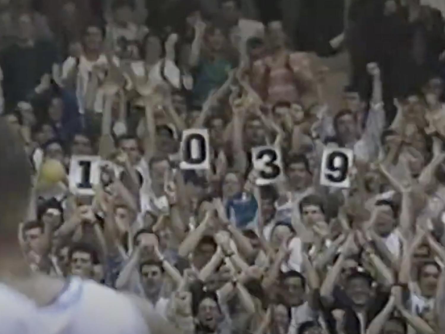 Mark Weinberg and his friends count Bobby Hurley's all-time assists at Duke's home game against Maryland in 1993.