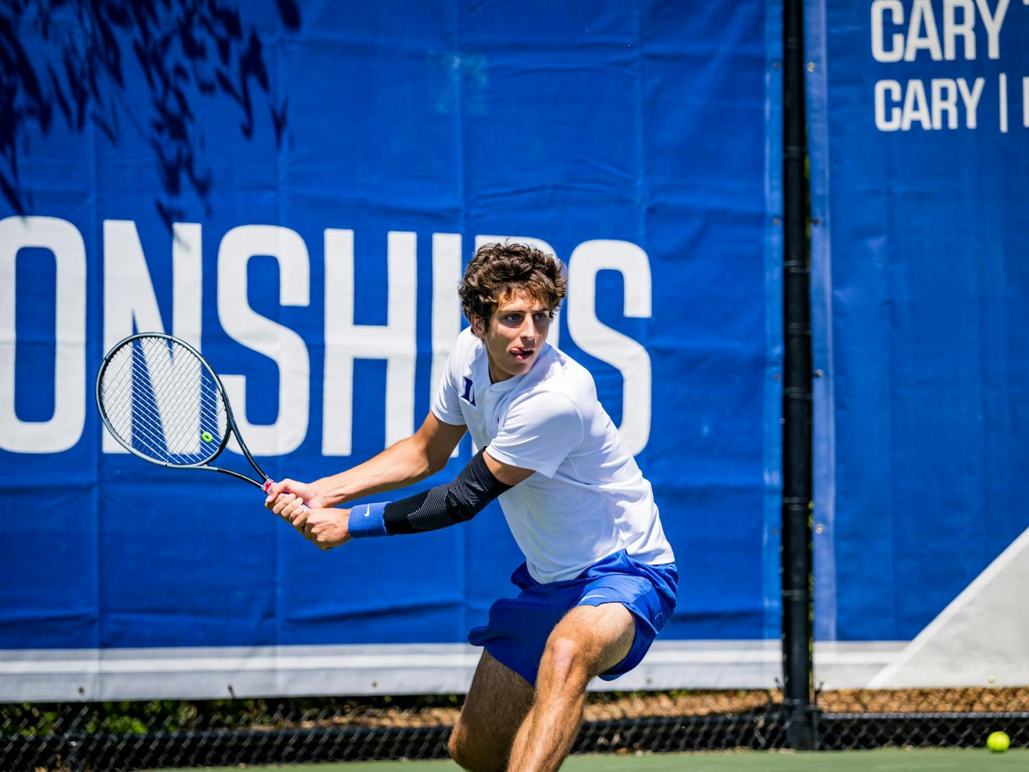 Pedro Rodenas took down Iñaki Montes, the reigning ACC Player of the Year, in straight sets Sunday.