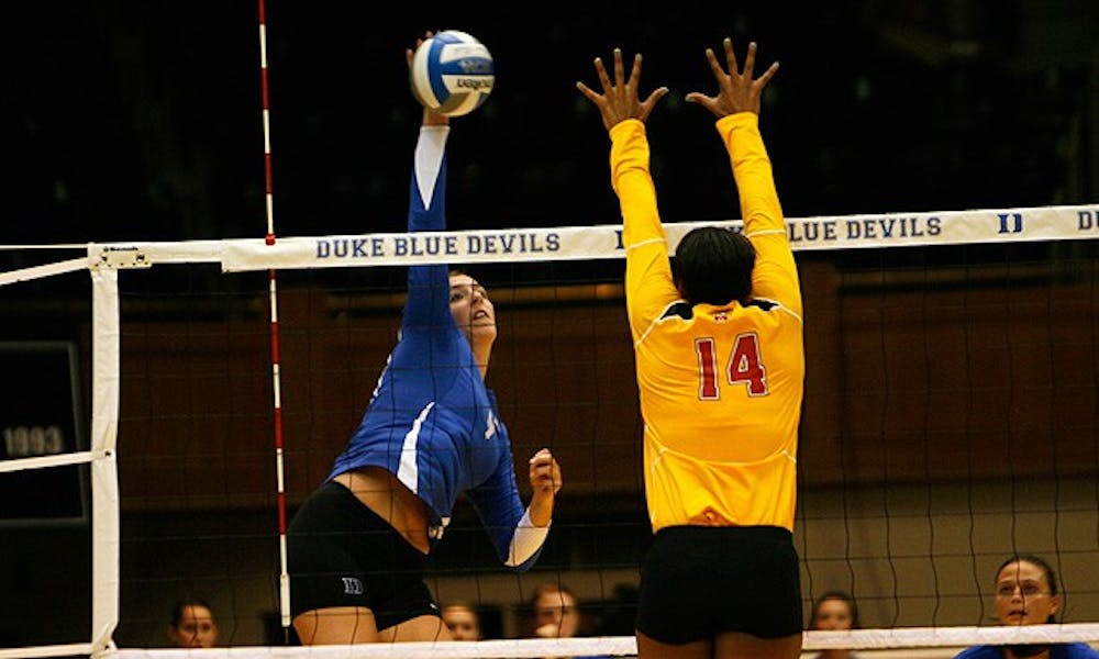 Amanda Robertson will lead a group of talented Duke outside hitters against the Tar Heels.