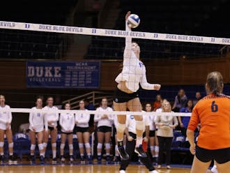 Senior Emily Sklar picked up a double-double with 18 kills and 16 digs, but it was not enough to prevent a home loss for the Blue Devils against Syracuse Friday morning.