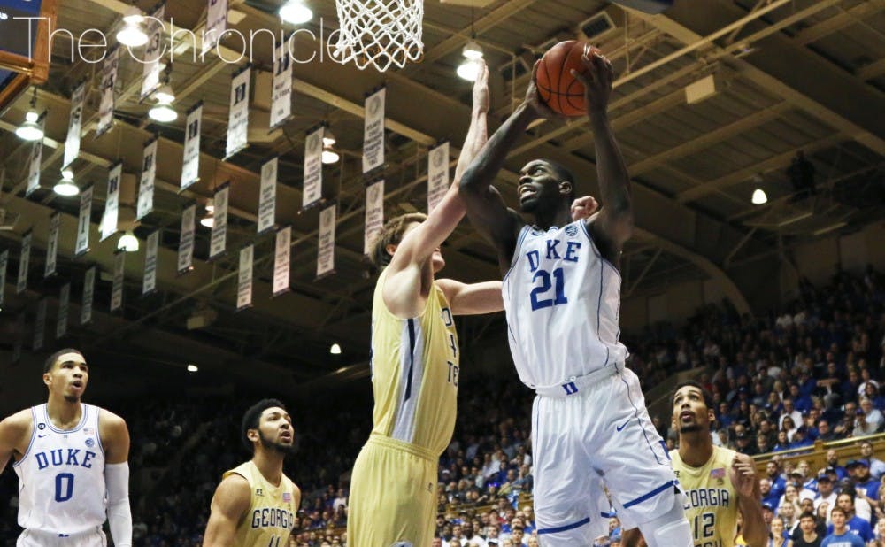 <p>Graduate student Amile Jefferson scored 11 early points before leaving the game with an apparent injury.&nbsp;</p>