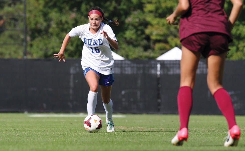 Laura Weinberg’s goal gave the Blue Devils a victory against Notre Dame, but Duke still need wins to be eligible for the postseason.