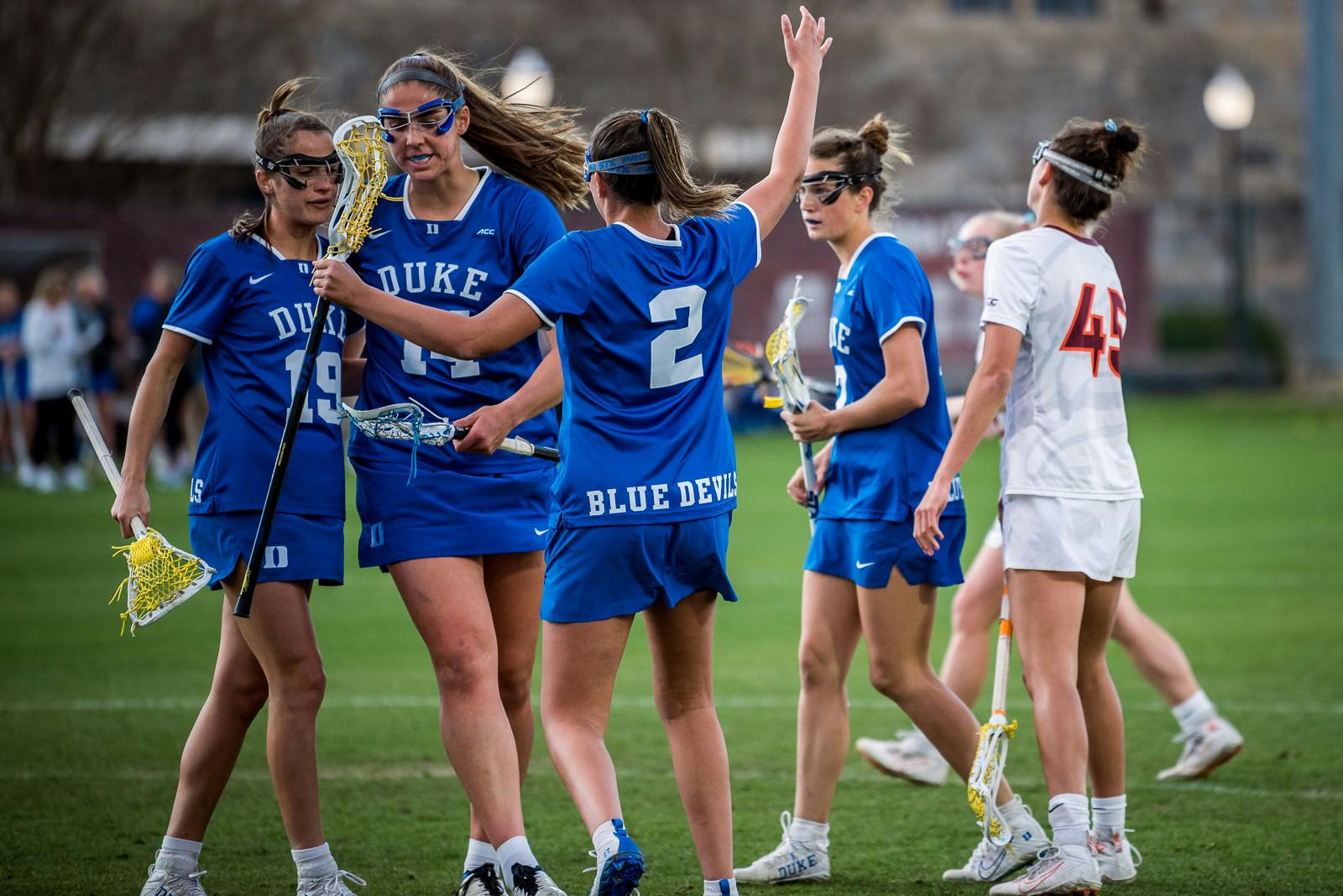 Duke women’s lacrosse matches best start since 2006 with tight win at