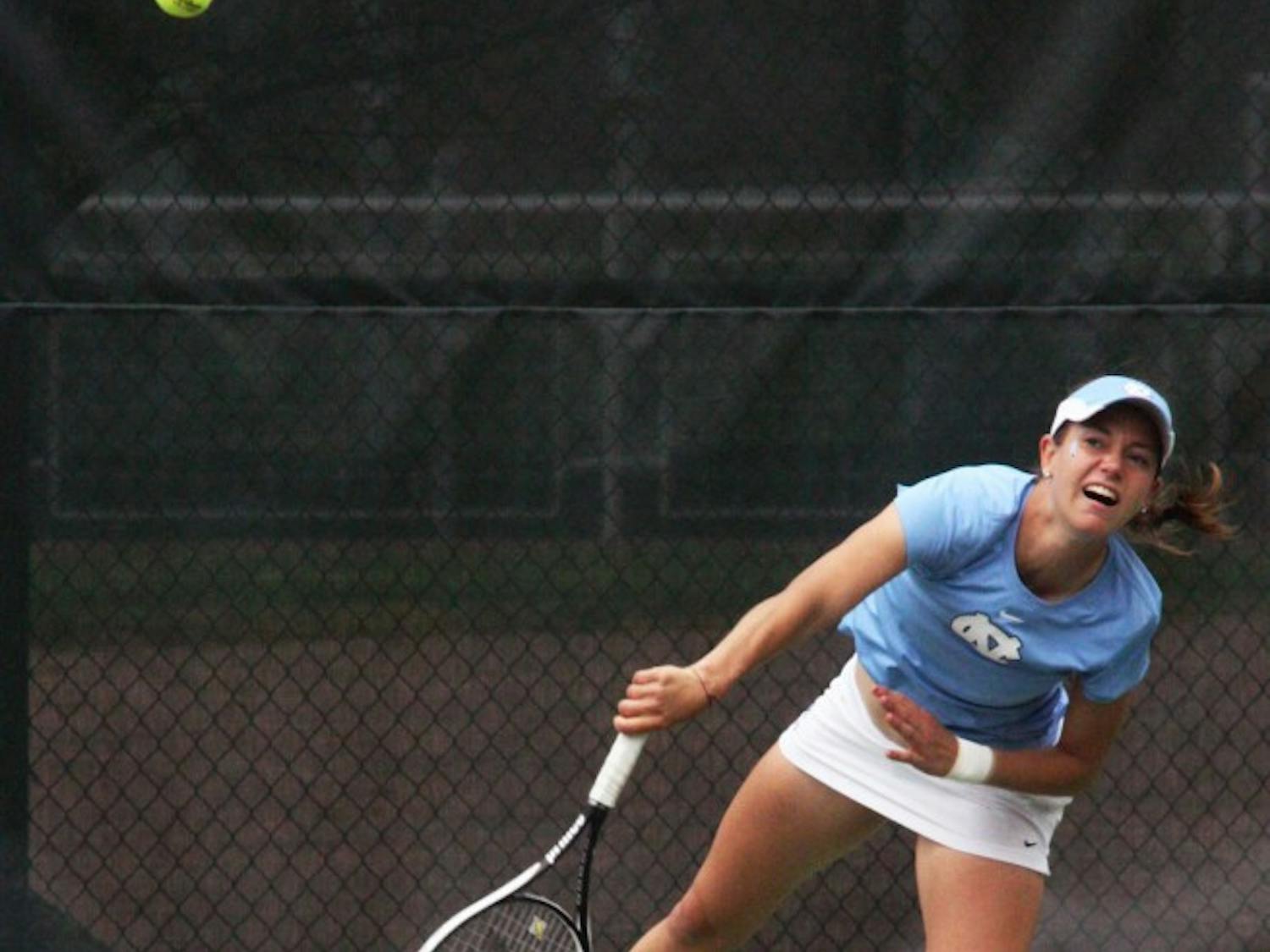 	UNC’s Zoe De Bruycker fought tooth-and-nail Sunday against Clemson’s Jospia Bek in a thrilling three-set tiebreaker. De Bruycker’s win on Court No. 1 against the nation’s No. 10 player gave UNC its ninth ACC win.