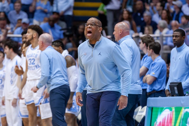 Former Louisville forward Jae'Lyn Withers commits to UNC men's basketball