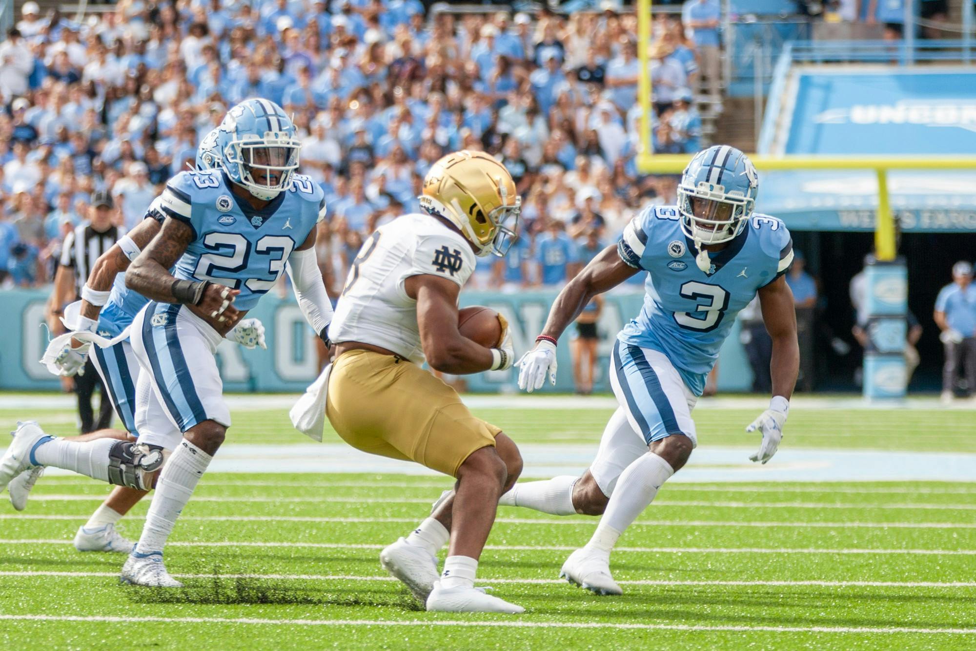 notre dame unc football game