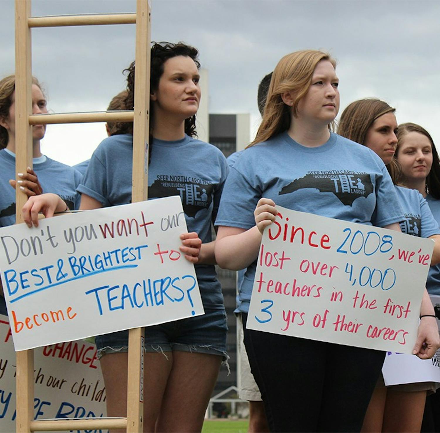 Students for Education Reform gathered outside of the General Assembly Building in Raleigh in 2014, calling for a raise in wages for teachers and a new respect for the job. SFER consists of college students from all over the state, including Duke, East Carolina, UNC-CH, and Wake Forest.&nbsp;