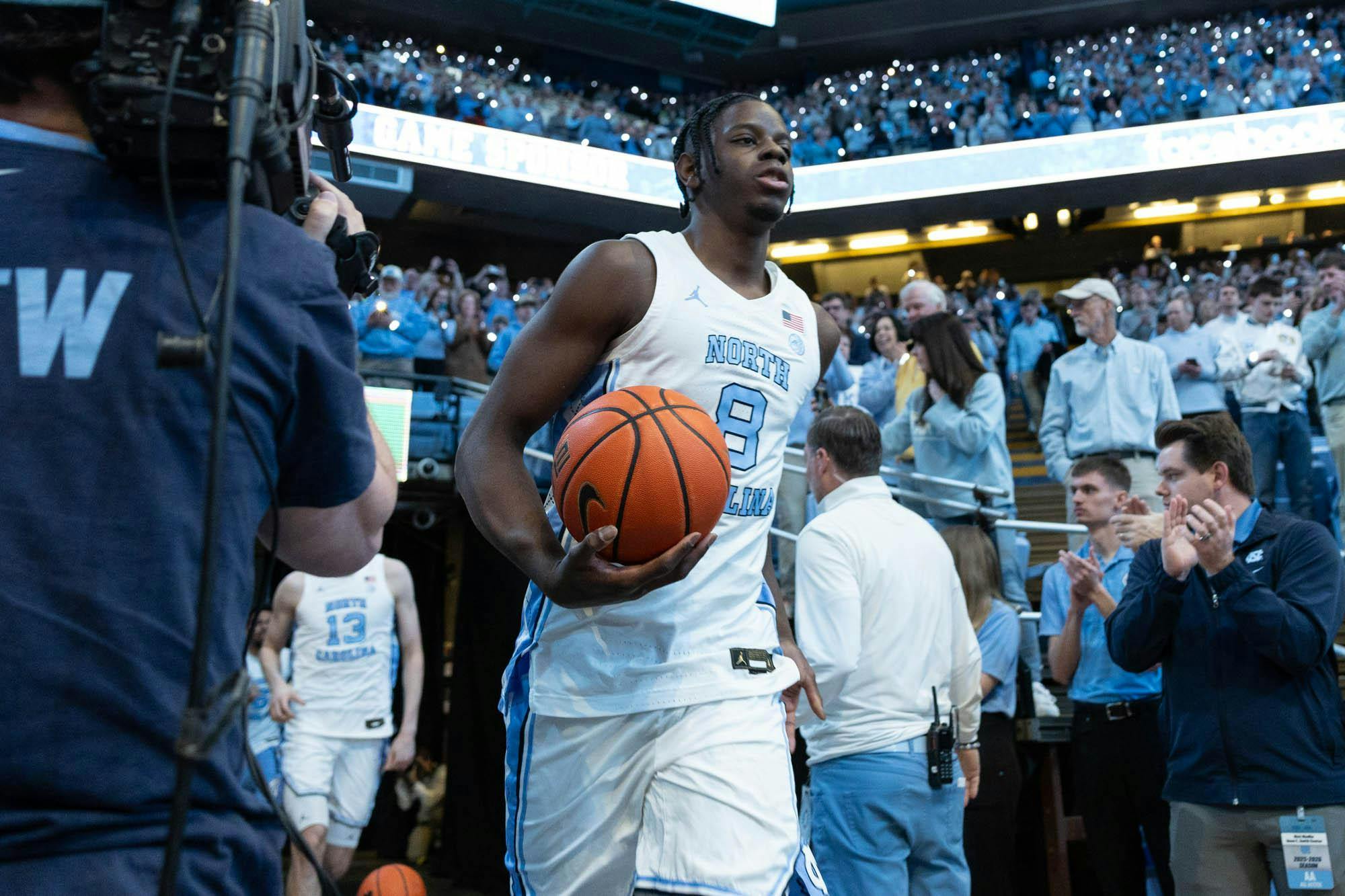 UNC men's basketball first-year Caleb Wilson out indefinitely with  fractured left hand - Daily Tar Heel