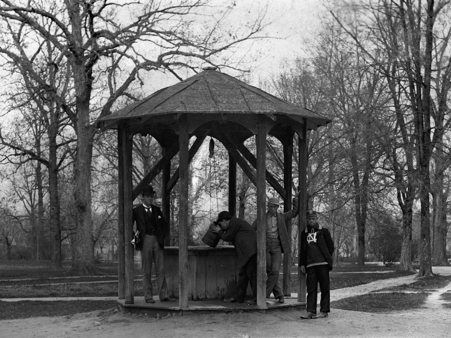 "Old" Old Well, University of North Carolina at Chapel Hill, 189
