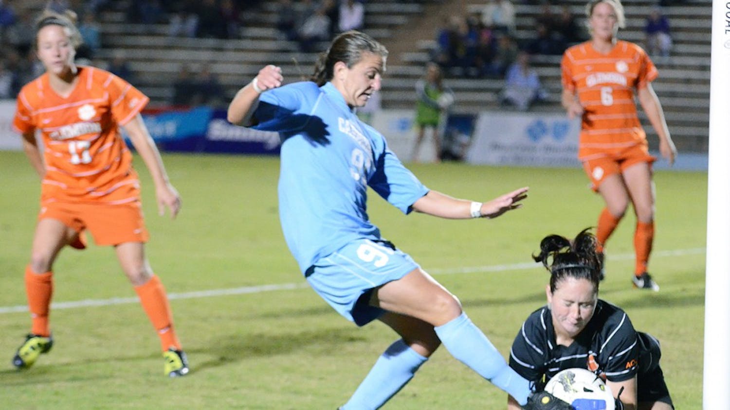 Photo: UNC women's soccer midfielder back in action after injuries (Kevin Minogue)