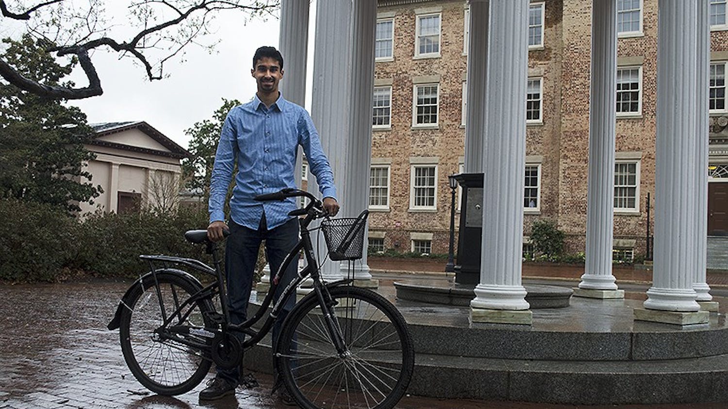 Akhil Jariwala, the director of Tar Heel Bikes Steering Committee and a senior business and environmental science major, is launching a campaign to promote positive cycling at UNC.  This campaign will begin Tuesday, April 8, 2014 in association with Student Government, and Jariwala is hoping for 2,000 signatures in a two week time span.  This program provides one-way bike trips across campus similar to New York City's Citibike.