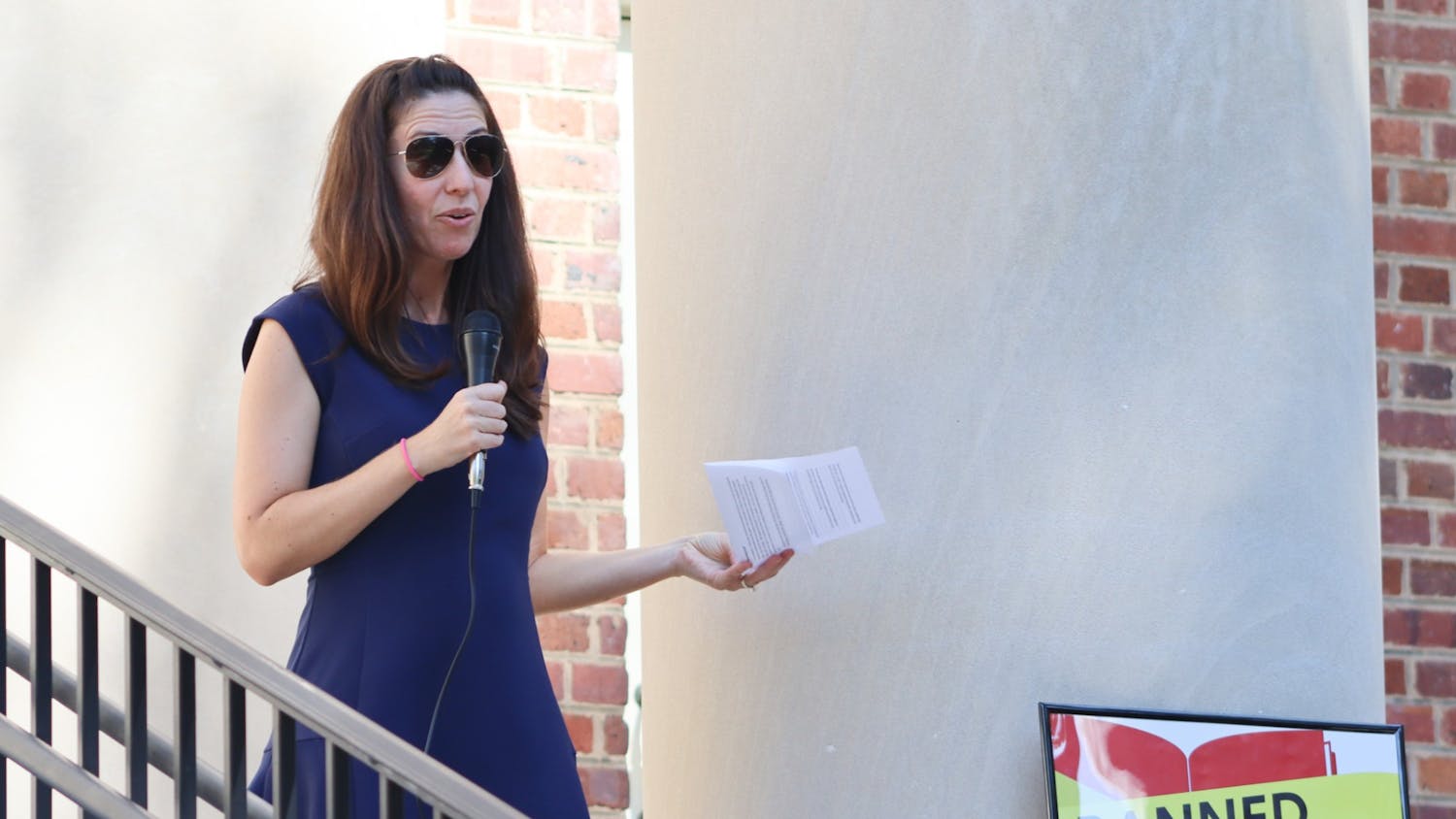 Dr. Francesca Tripodi introduces the Banned Books Reading Event from the steps of Manning Hall on Wednesday, Sept. 21, 2022, as part of First Amendment Day.