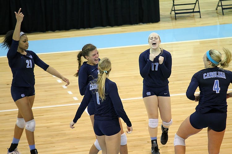 UNC Volleyball defeats Virginia 3-1 - The Daily Tar Heel