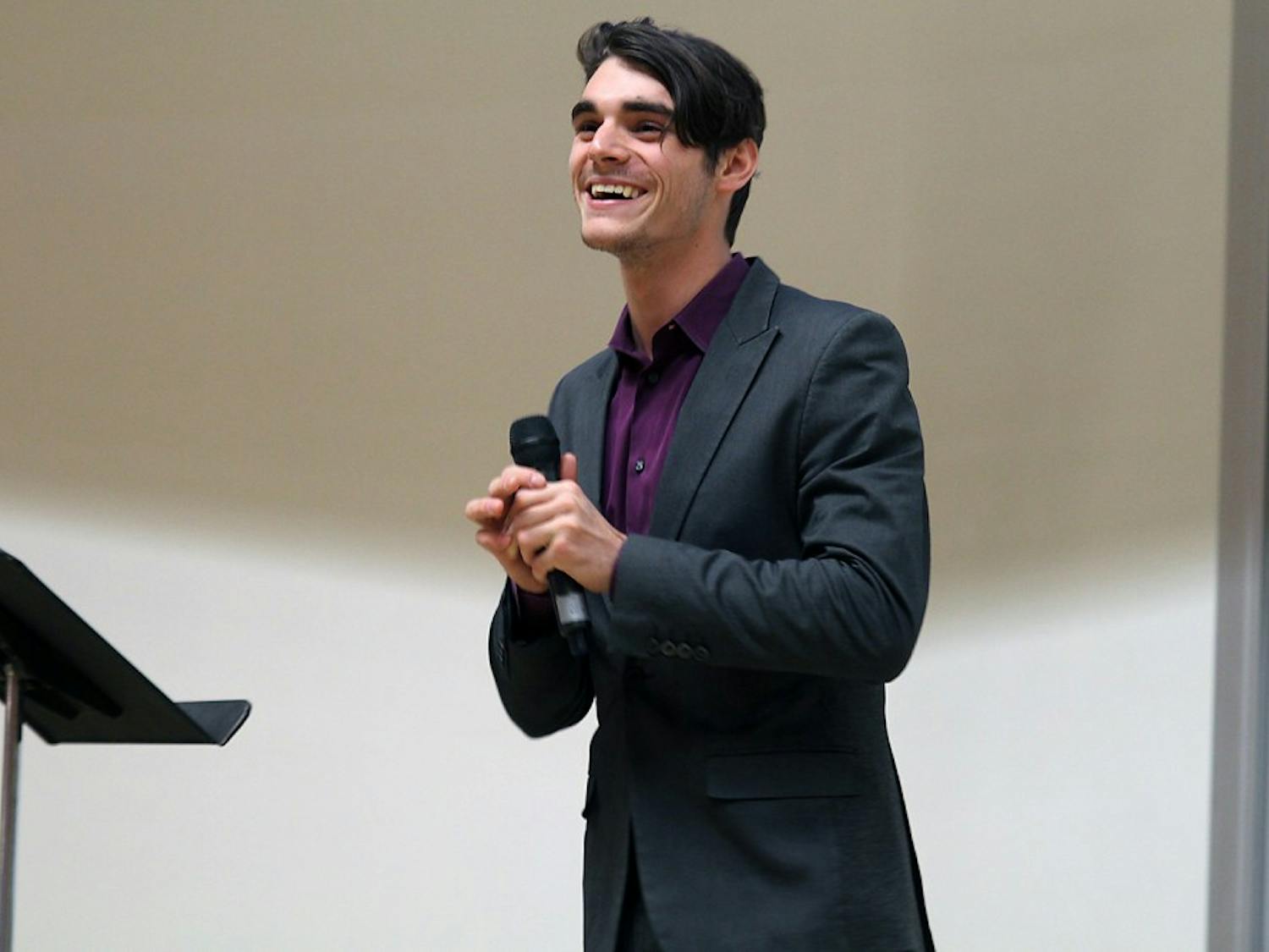 Actor RJ Mitte spoke about living with cerebral palsy in the Genome Sciences Building on Thursday. 