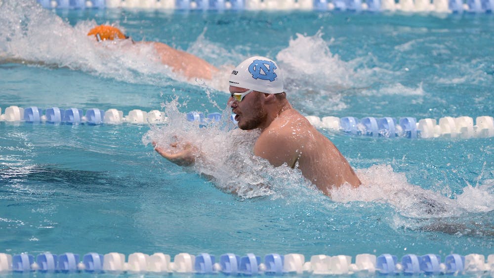 UNC SWIMMING AND DIVING