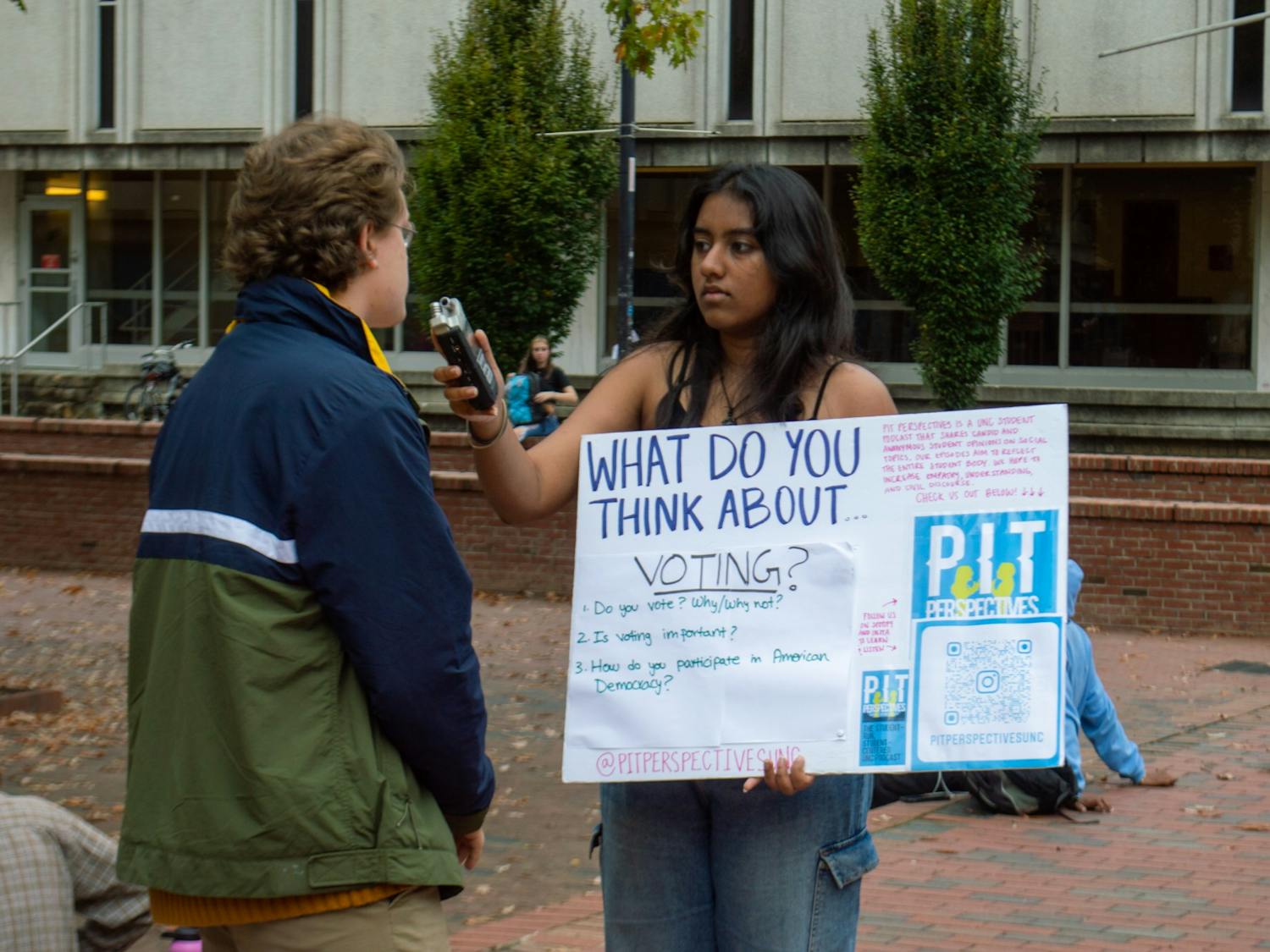 UNC sophomore Sritha Chilumula interviews a student in the Pit for Pit Perspectives on Oct. 13, 2022.