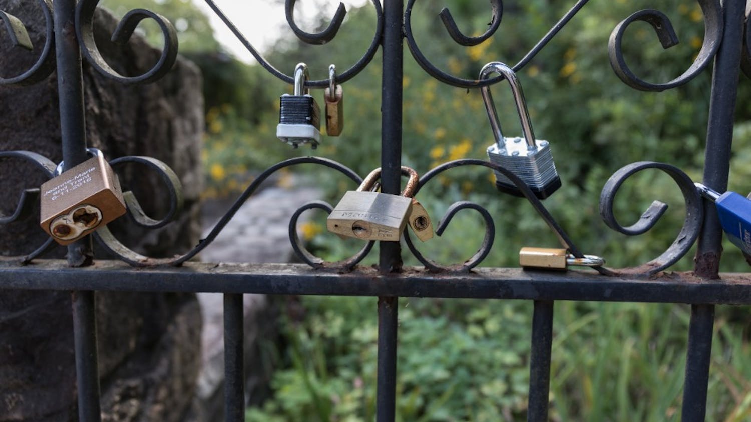 love-lock-gate-arboretum