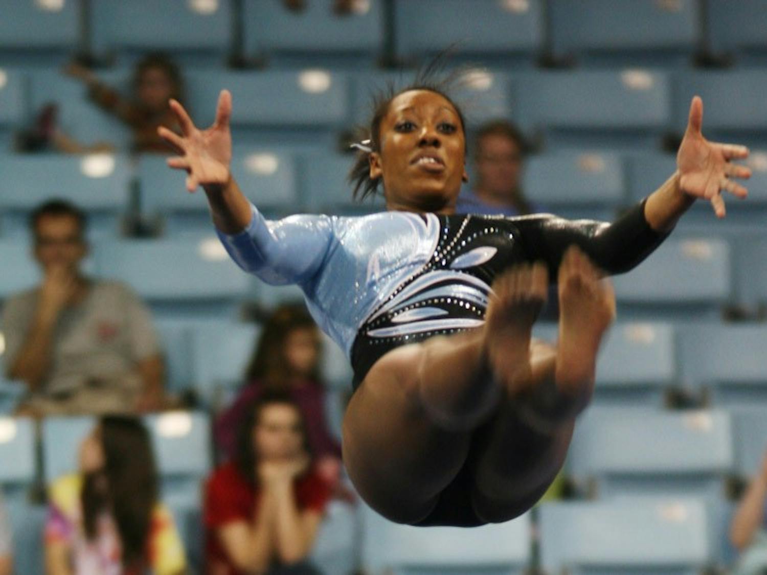 Photo: UNC gymnasts grab ?fth EAGL title, earn NCAA berth; (Jessie Appelbaum)