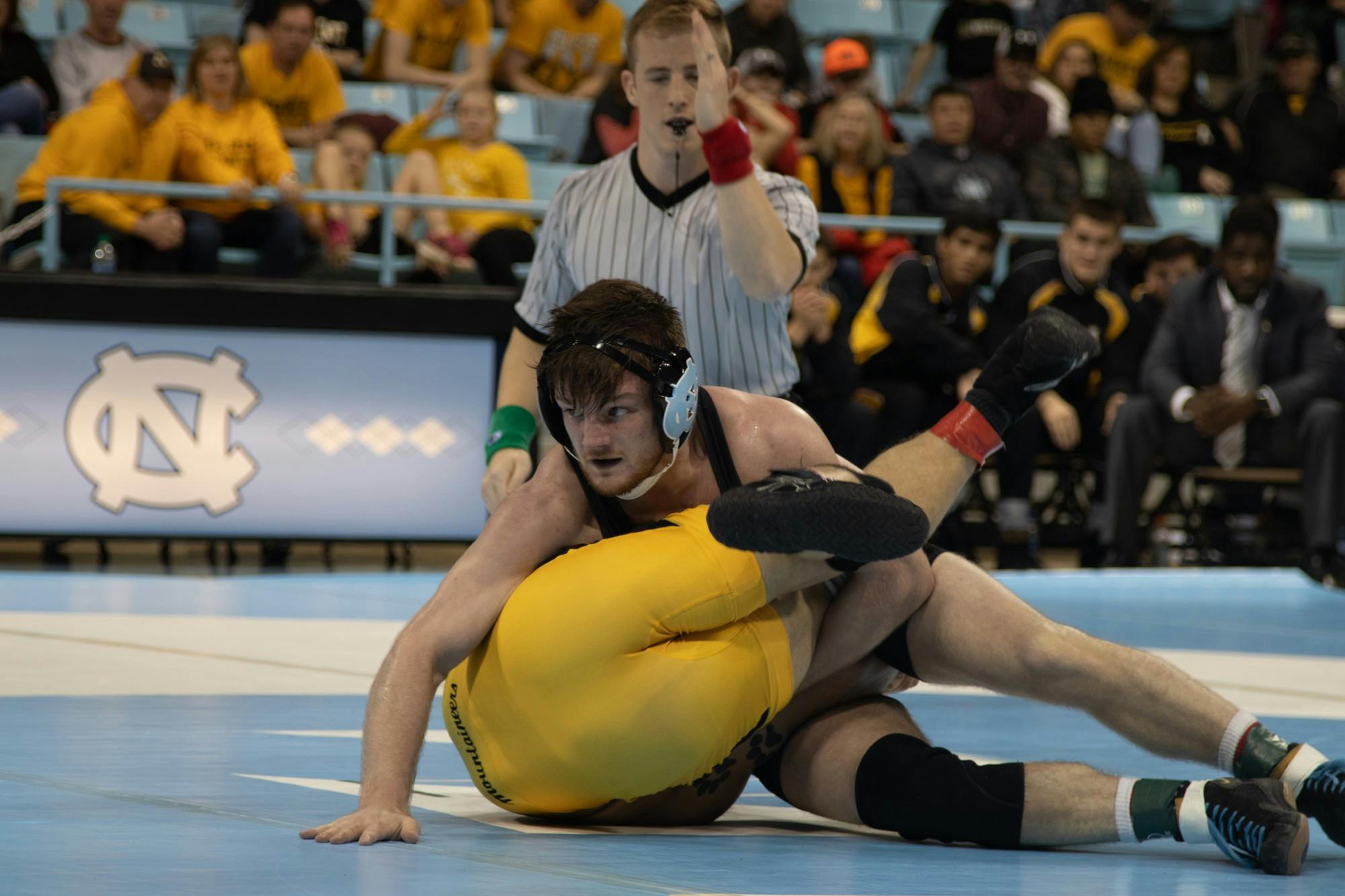 app state wrestling