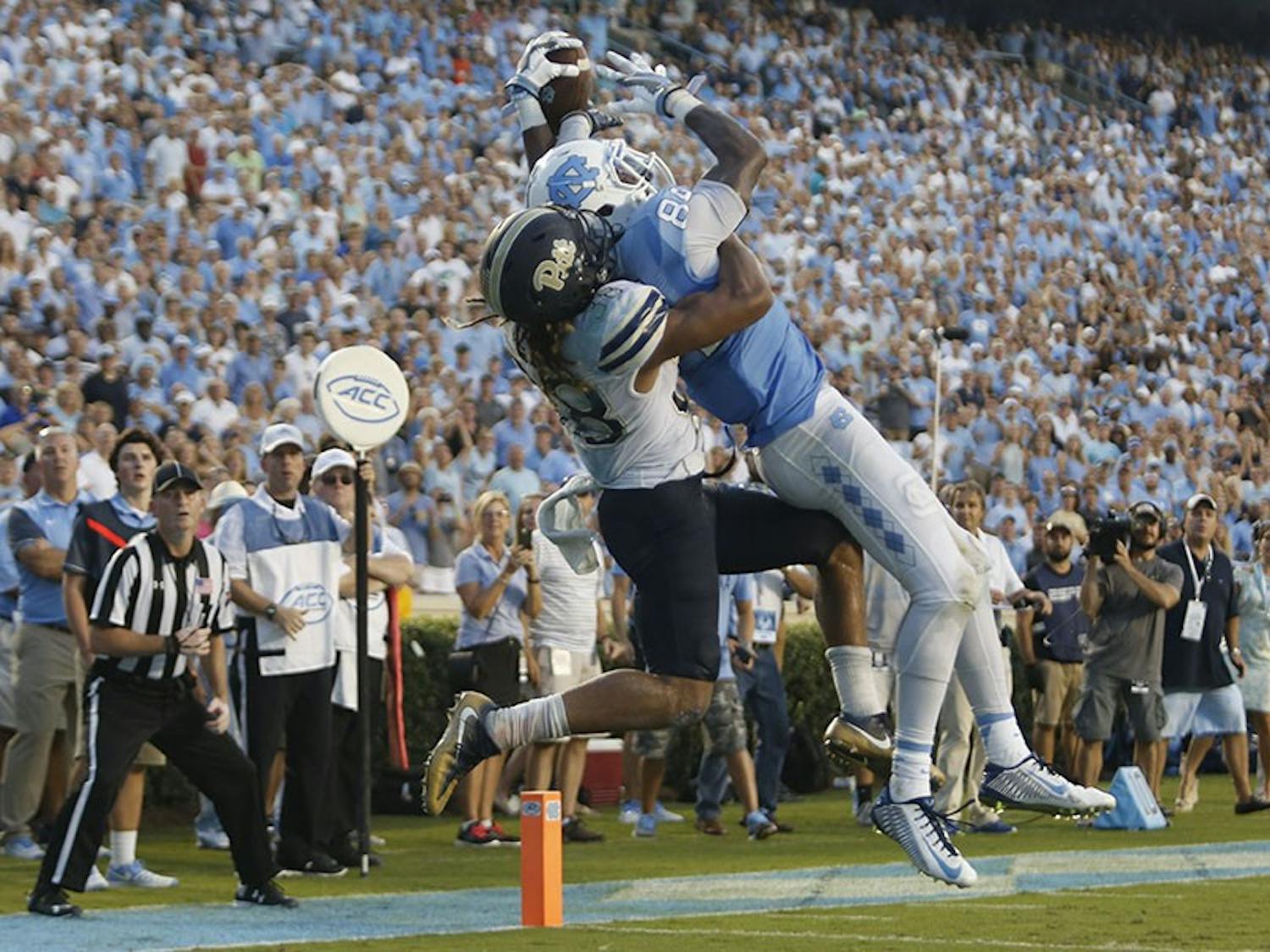 UNC wide receiver Bug Howard catches the game winning touchdown with two seconds remaining in regulation against Pittsburgh.