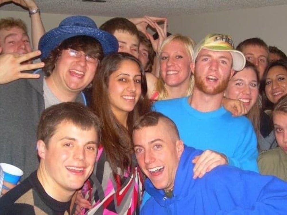 Hey Ya And Low Rise Jeans A Look Back At Unc In The Early 00s The Daily Tar Heel