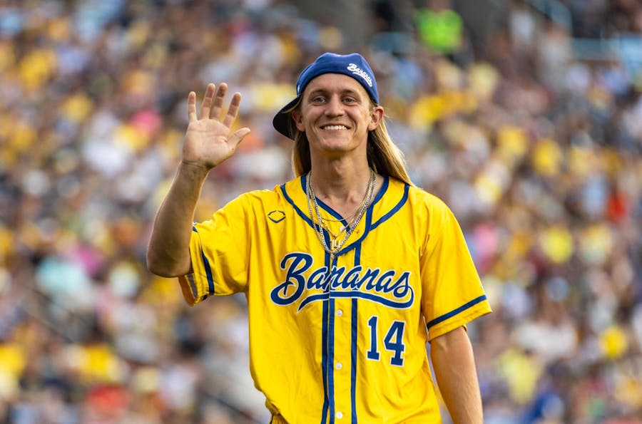 Savannah Bananas take on the Texas Tailgaters — and take over Chapel Hill