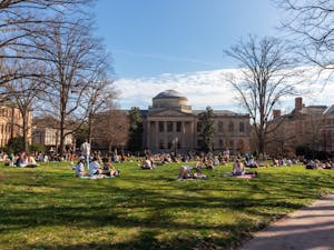 Students enjoy the rare warm winter weather on the quad on Friday, Feb. 26, 2023.