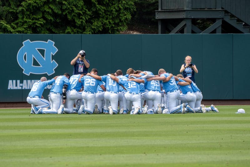 No. 5 seed UNC baseball loses, 4-3, to Arizona in game three of Super Regional, ending their season