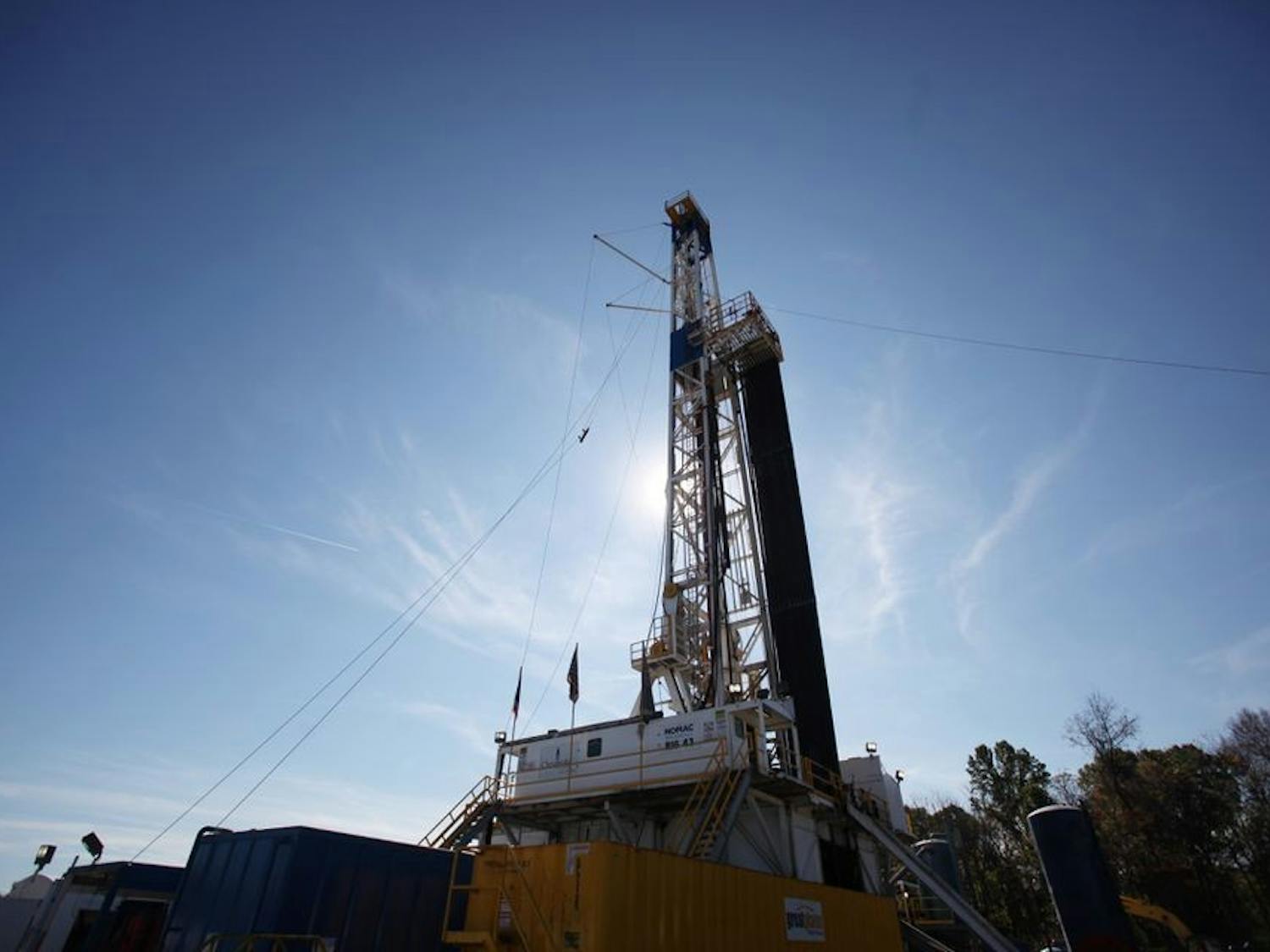 A hydraulic fracturing, or fracking, rig is seen Oct. 17, 2011, on the Utica Shale formation in Ohio. TNS/Gus Chan