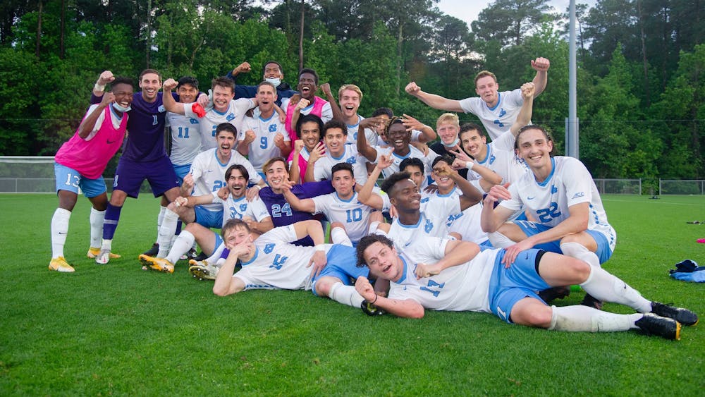 The UNC Men's Soccer Team advances in the College Cup after winning the game against Wake Forest on Monday May 10, 2021 at the WakeMed Soccer Park in Cary, NC. Photo courtesy of Dana Gentry.
