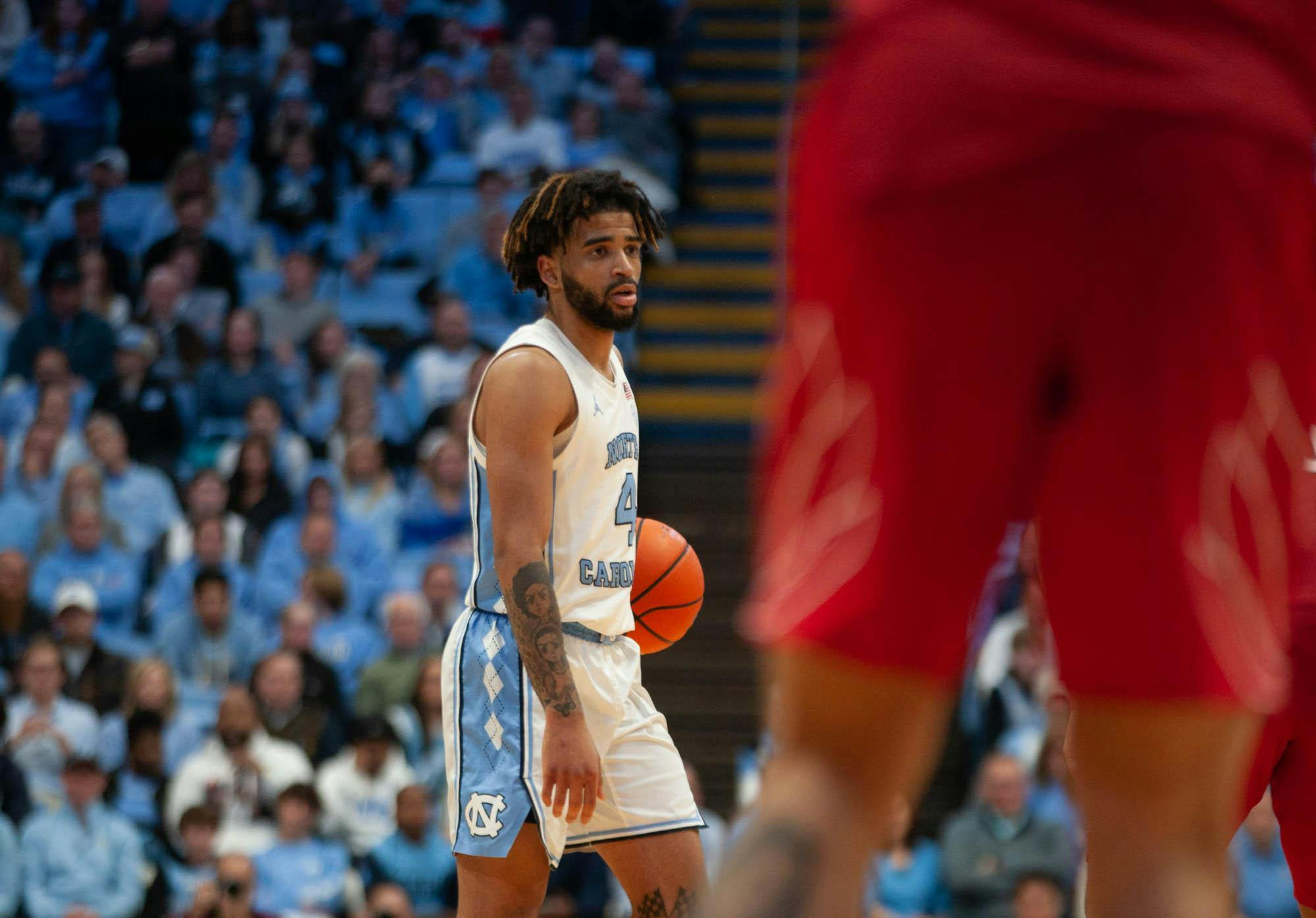 No. 4 UNC Men's Hoops Outlasts Boston College On The Road, 76-66