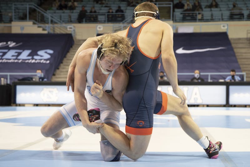 No. 22 UNC wrestling loses to No. 4 N.C. State on the road, 2512