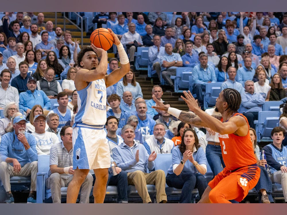 No. 17 UNC men's basketball takes down Clemson, 67-63, on senior night to finish unbeaten at home - Daily Tar Heel