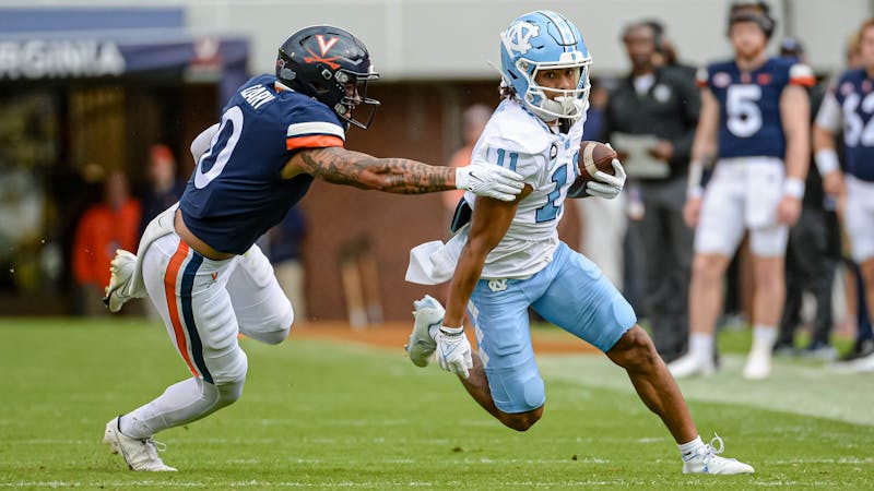 Josh Downs' career day lifts UNC football to road win over Virginia