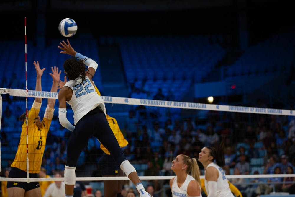 20240920_Soukthavone_sports-michigan volleyball