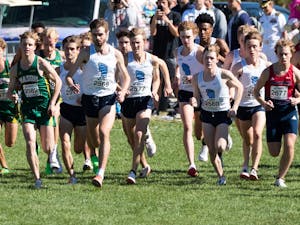 The Tar Heels take off at the start of Friday's race. Photo courtesy of Tom Connelly. 
