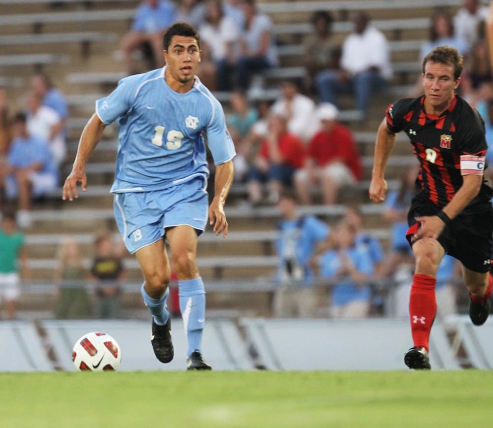 Midfielder Michael Farfan scored his first two goals of the season Friday night — one on a stunning 35-yard strike — to help UNC beat Maryland 2-1. With the victory, the Tar Heels moved to 3-0 in conference play.