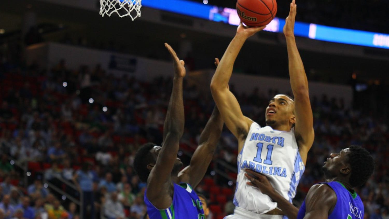 Brice Johnson shoots the ball in the first half.