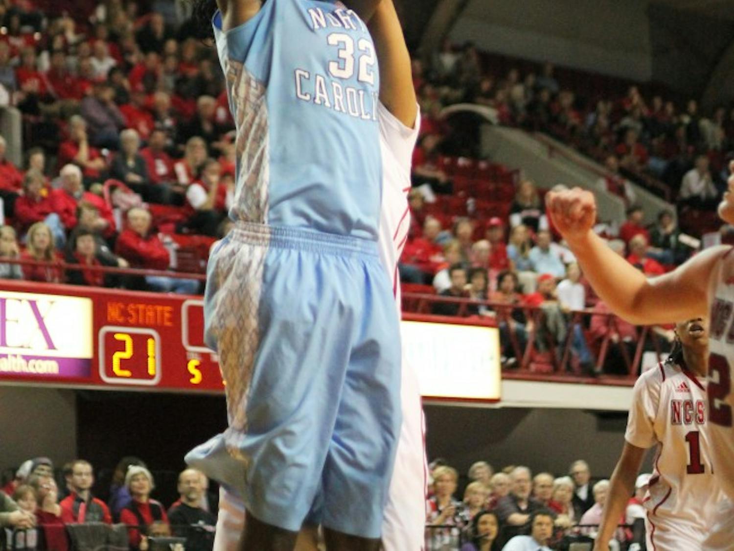 	Waltiea Rolle goes in for a layup. 