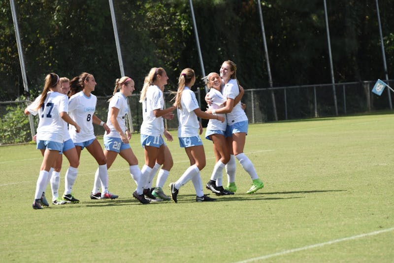 North Carolina women’s soccer extends undefeated season in 10 win over