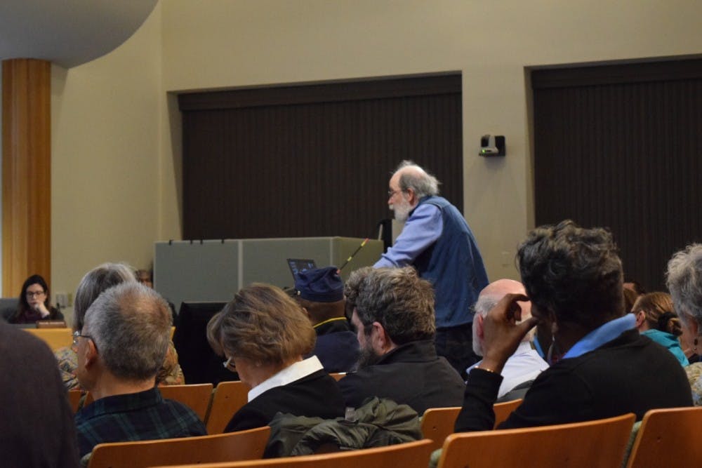 <p>Citizens of Chapel Hill gather to discuss the topic of the coal plant implementation in town and its effect on UNC. "Don't let UNC drag it's feet," coming from the words of John Wagner speaking on the issue at Chapel Hill's Town Hall on Wednesday, Feb. 9, 2019.&nbsp;</p>