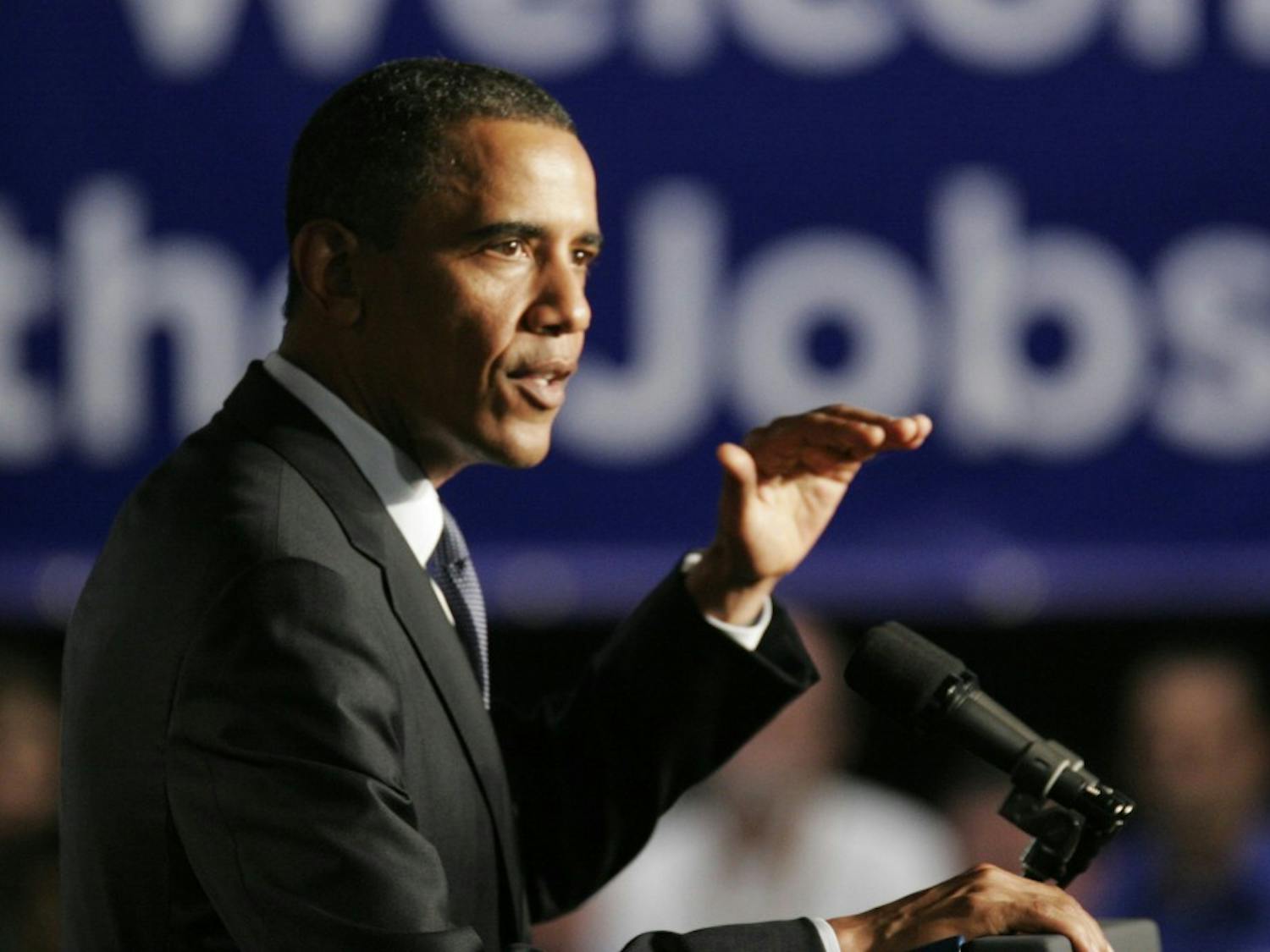 Photo: Obama highlights job growth in Durham (Erin Hull)