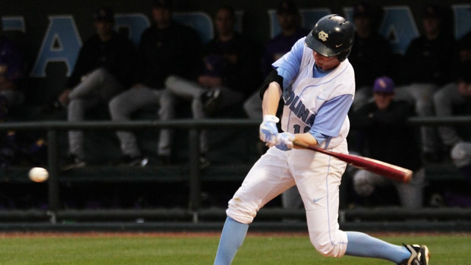 Photo: UNC gets the most from Moran (Daniel Turner)