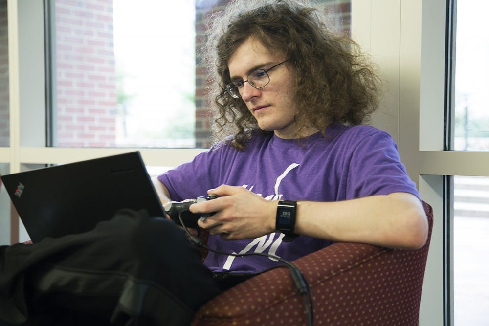 Game Jam
Jacob Settlemyre is a Carolina student majoring in Computer Science. His professor recommended him to a Game Jam in Washington.D.C. He said "everything in the Game Jam was fun." He "wants to keep doing this project because it is fun." 