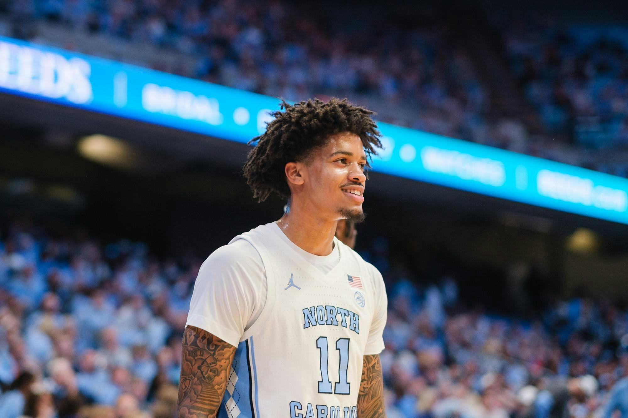 遊*人様 POWELL パウエル　Hanes 当時　ZORLAC santa c Jonathan Powell ties his career-high scoring in passionate