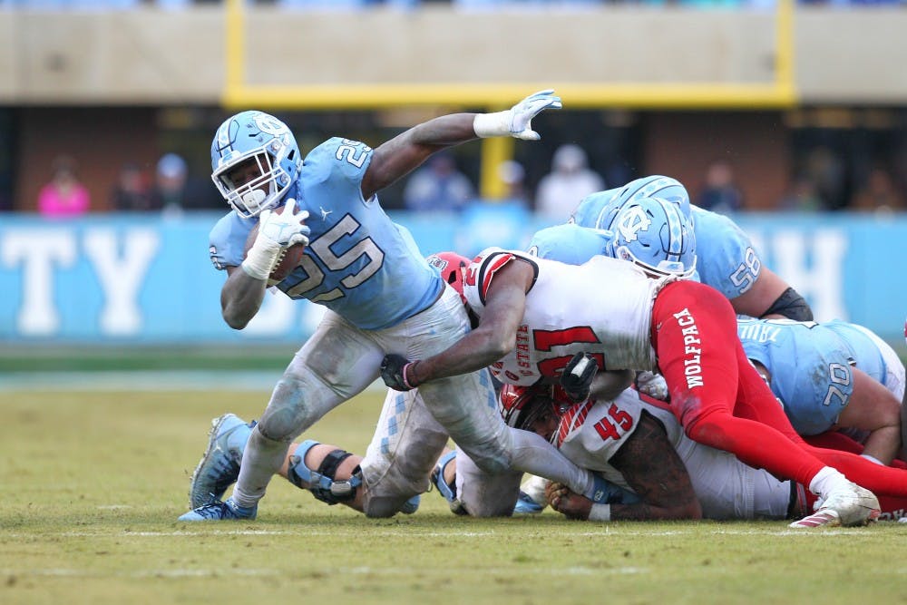 Javonte Williams unc football vs nc state - The Daily Tar Heel